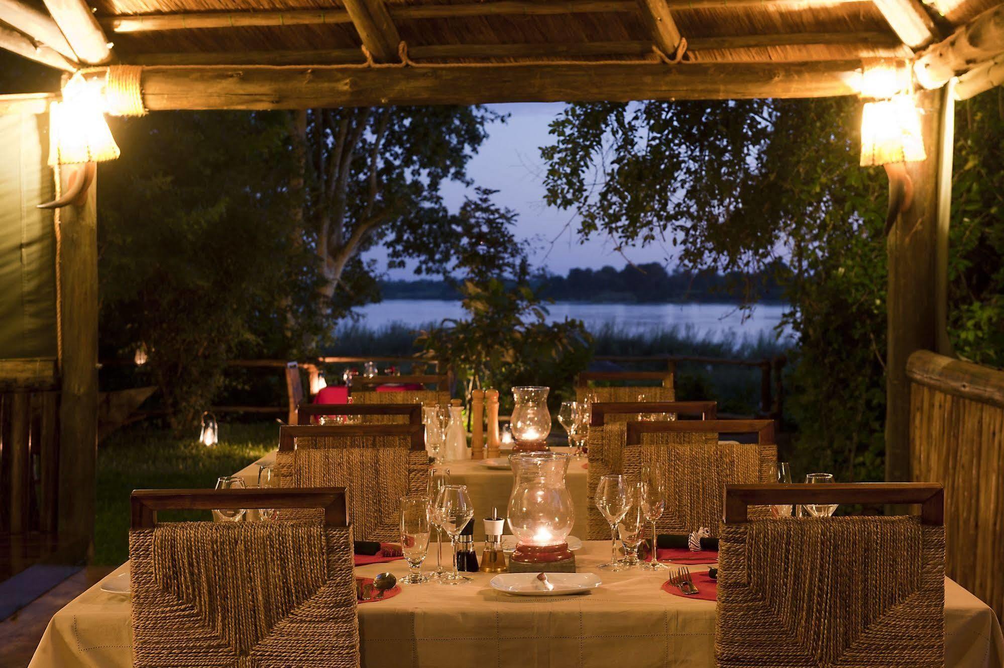 Selous Kinga Lodge Kwangwazi Bagian luar foto