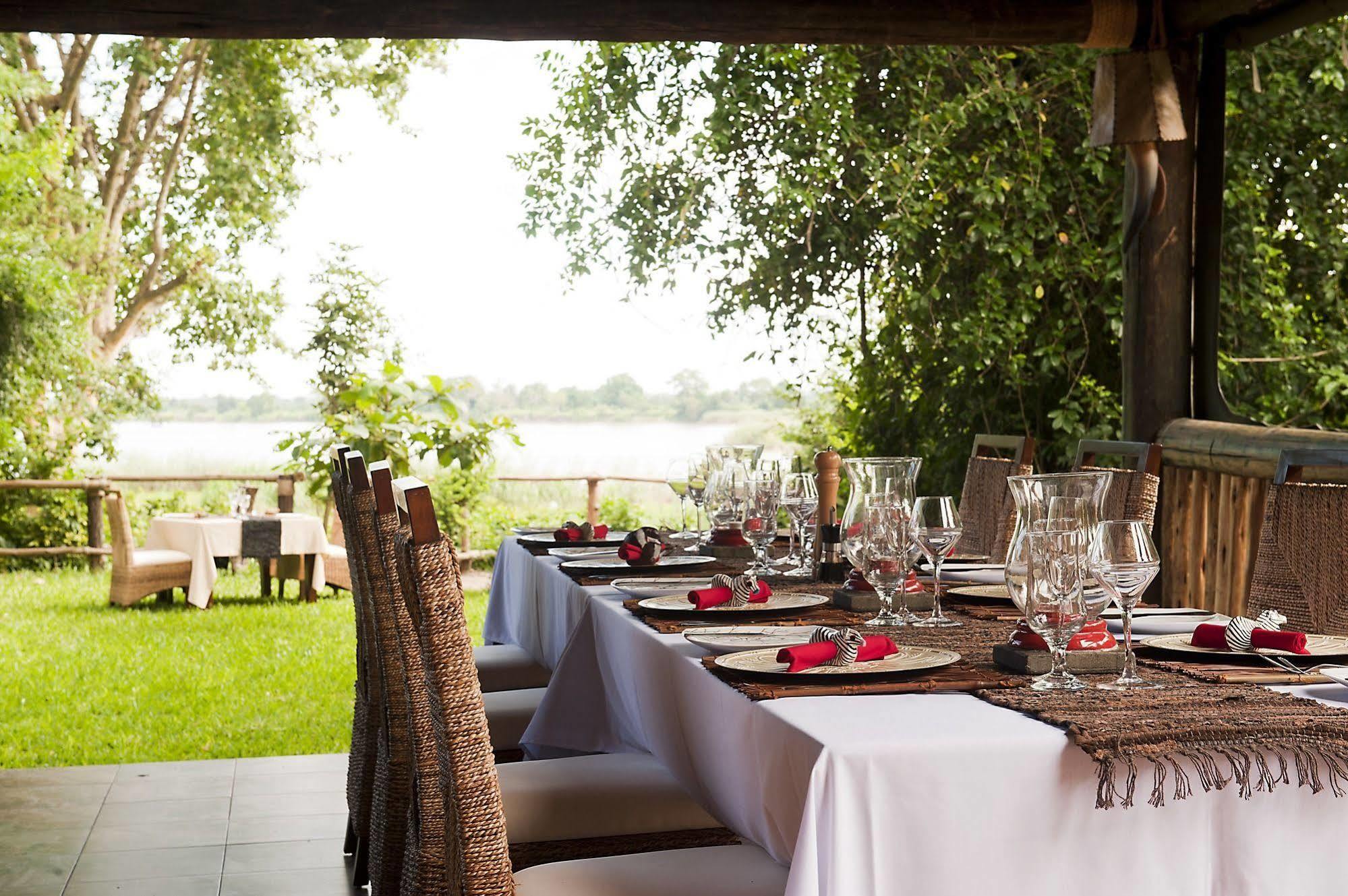Selous Kinga Lodge Kwangwazi Bagian luar foto